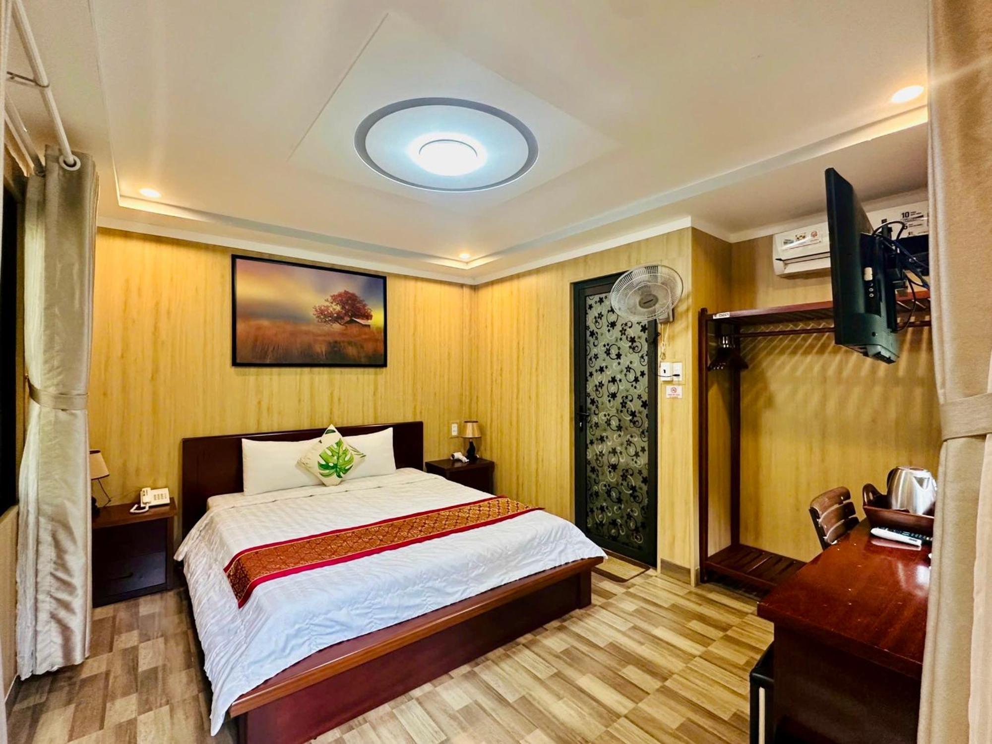 Bazan Home - Hotel & Bungalow Plây Ku Cameră foto